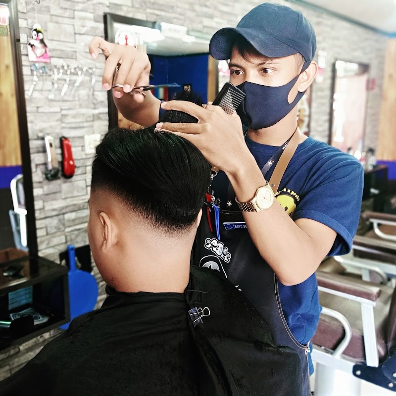 Neat Hair, Happy Heart: Suripto's Secret on Kendeng Street